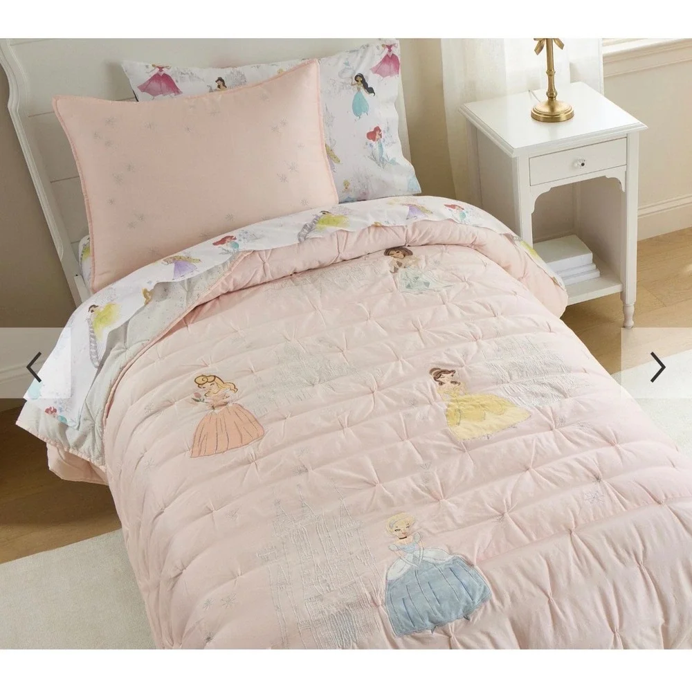Pottery Barn Kids Disney Princess Quilt Full/Queen Pink Mary Blair Embroidered